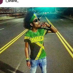 Meet your Posher, Henry